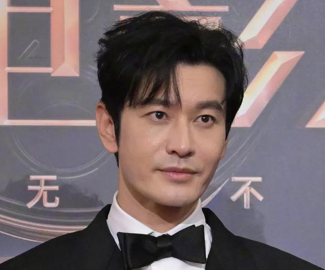 电影之夜红毯生图来了！章子怡一脸富态，钟楚曦太瘦，金晨又变样