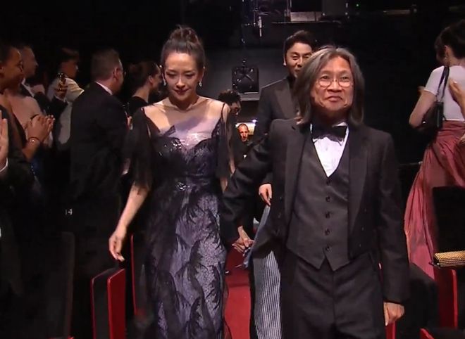 《酱园弄》路演票价大跌！杨幂赵丽颖宣传不积极，靠章子怡扛票房