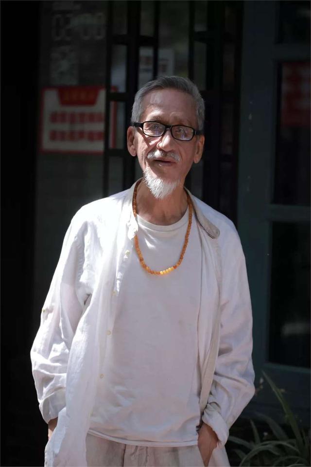 捧红费玉清的陈彼得去世，自称代表乐坛的昨天，却遭好声音淘汰