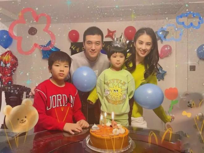 黄圣依妈妈反对女儿下嫁，因三点对杨子不满，二人离婚后差距拉开