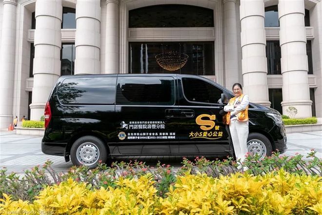 S妈又发文求说好话，不去看外孙反在意舆论，和马筱梅妈妈差距大