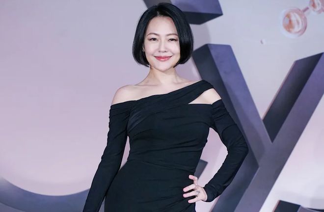 S妈又发文求说好话，不去看外孙反在意舆论，和马筱梅妈妈差距大