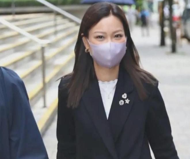郑中基父子上阵对战余思敏，三段感情结局都不体面，性格是关键