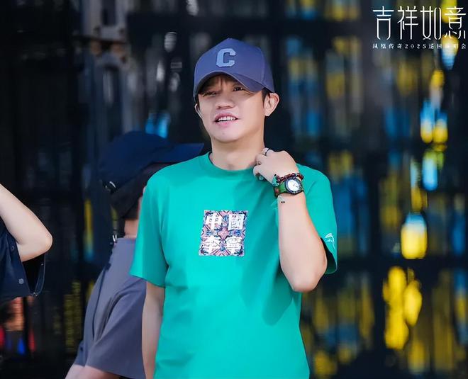 曾毅被曝遭软封杀！歌迷证实今年演唱会全部取消，风波后状态颓废