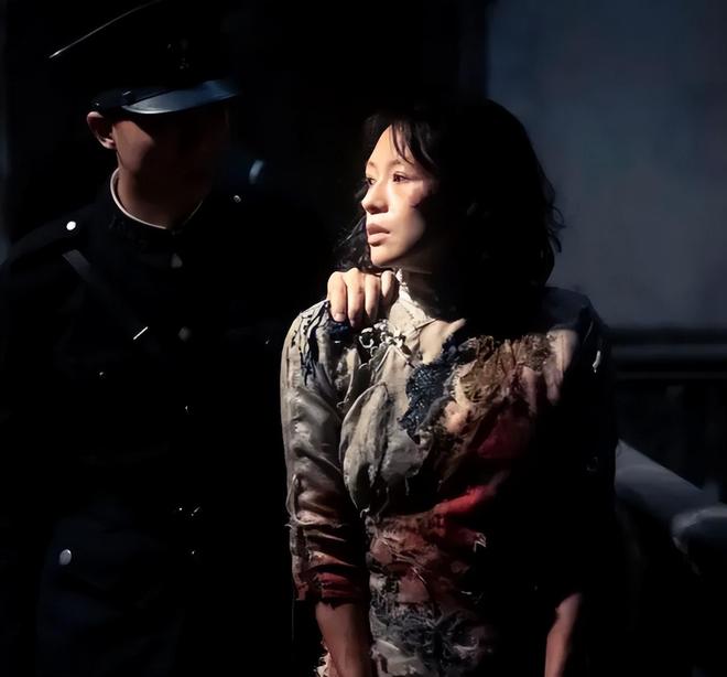 《酱园弄》首映口碑出炉！大尺度戏太尴尬，全影院听杨幂上厕所