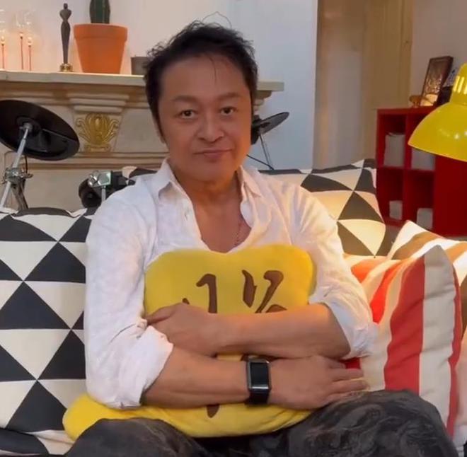 马景涛摔倒后报平安！63岁身体吃不消，低血糖恍惚了一下