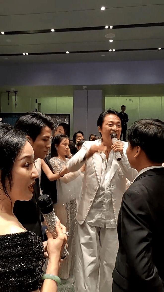 马景涛摔倒后报平安！63岁身体吃不消，低血糖恍惚了一下