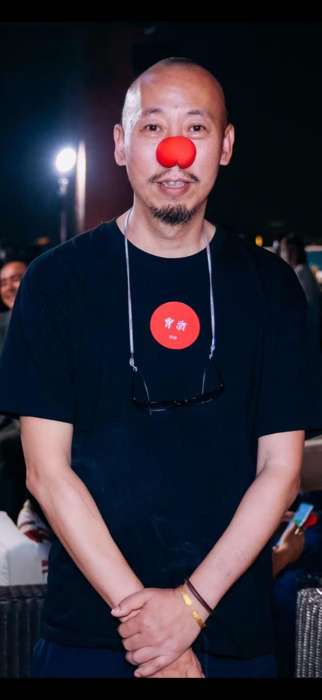导演曹盾的“半步”哲学：不能只靠概率活着丨人物