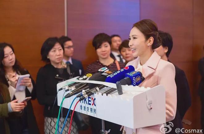 16年前，为“报恩”嫁给53岁残疾富商的美人黎姿，现在后悔了吗？