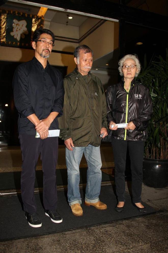 著名演员唐佳跳楼离世，享年88岁，妻子雪妮患胰腺癌受打击