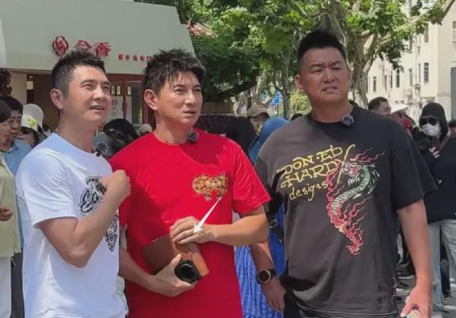 吴奇隆录节目仍戴着婚戒，刘诗诗早已摘掉，两人不官宣原因疑曝光