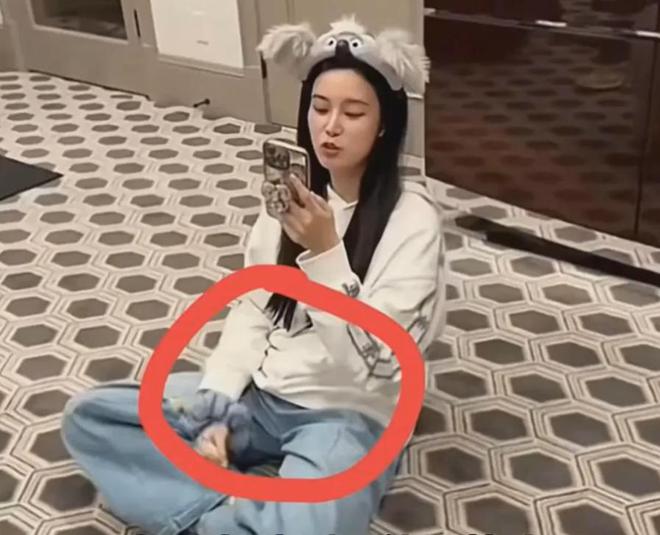徐艺洋生娃太神秘被质疑代孕！孕期时间线曝光，原来两人奉子成婚