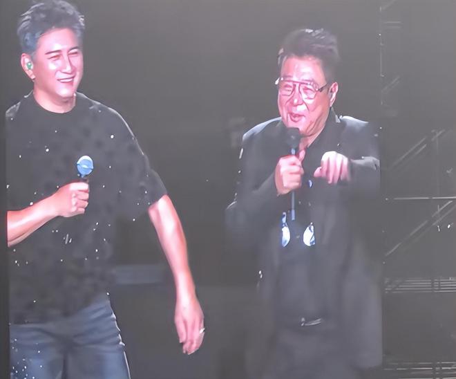 吴奇隆录节目仍戴着婚戒，刘诗诗早已摘掉，两人不官宣原因疑曝光
