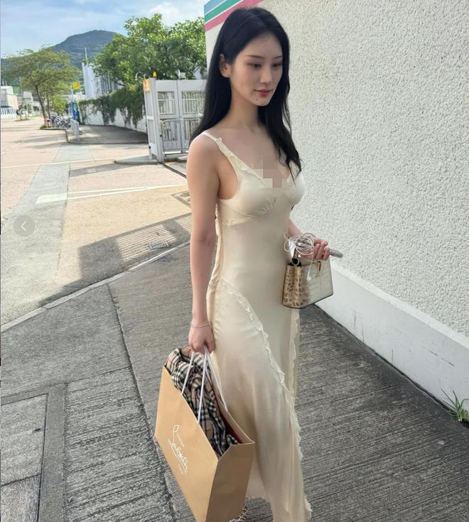 港姐海选生图好精彩！翻版朱茵和学霸律师抢镜，港媒的吐槽太犀利