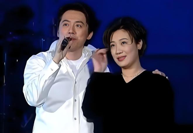 58岁张宇近况曝光：生病四个月，满头白发人消瘦，妻子已交代后事