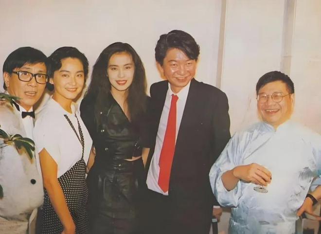 蔡澜潇洒一生，自曝曾有过60多位女友，墓志铭想刻三个字：我活过
