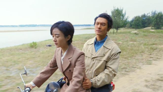 朱媛媛遗作《造城者》揭开神秘面纱，片中她的一个镜头，让人泪目