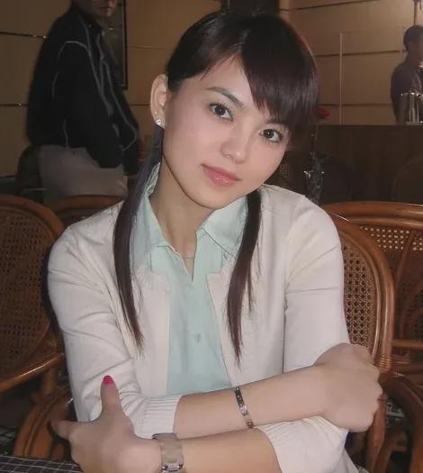 15岁的王诗龄也太绝了吧！C位气场直接碾压爸妈王岳伦李湘