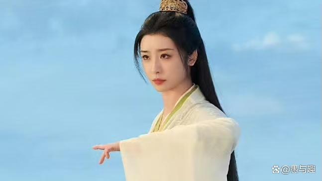 《凡人修仙传》今日开播 杨洋金晨携手演绎逆袭传奇