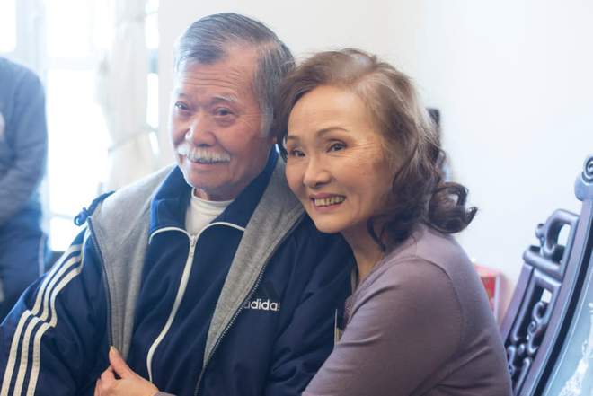 77岁女星雪妮去世，将与丈夫一同举行丧礼，夫妻最后露面照曝光