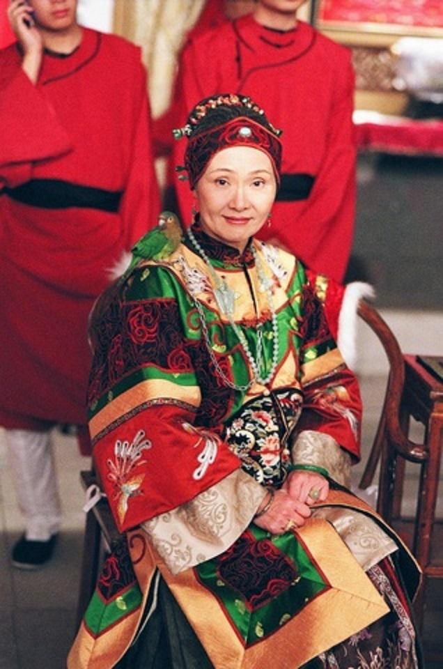 77岁女星雪妮去世，将与丈夫一同举行丧礼，夫妻最后露面照曝光