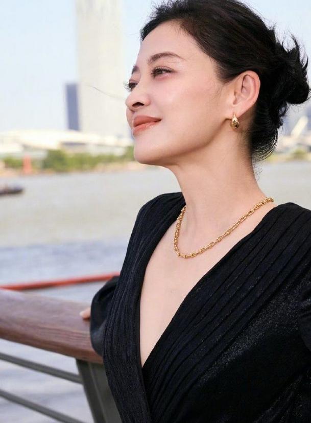 恶意梅婷角色原型曝光？陈思诚真敢拍，宁可得罪网友也要说真话