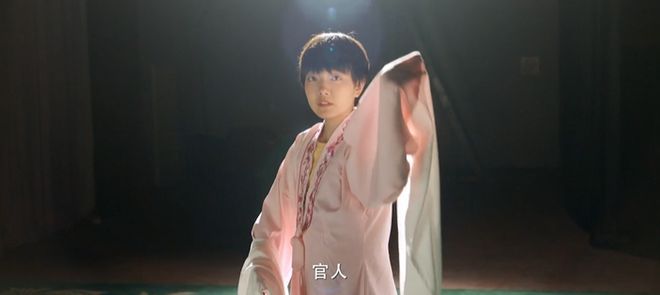 内娱待爆花卡位战：谁离顶流只差一个“爆款角色”？