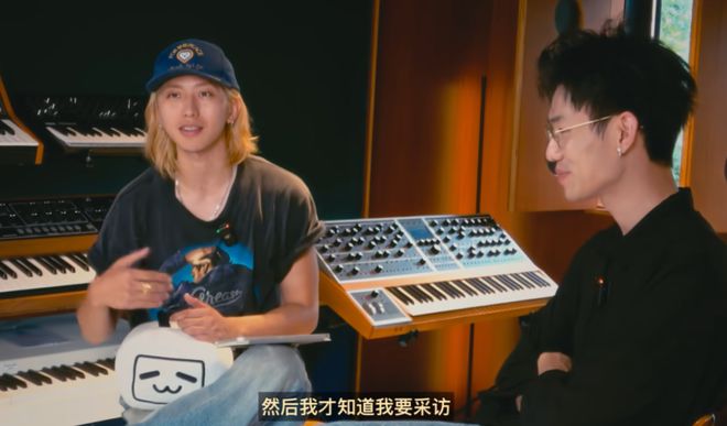 中国互联网最经久不衰的蔡徐坤梗，在被骂八年后要翻篇了？