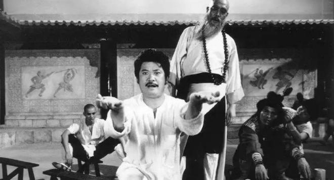 一代武侠宗师，走好