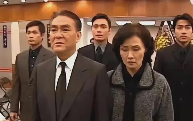 叶荣添父母离世，罗嘉良发文！《创世纪》三兄弟：过气离婚隐退