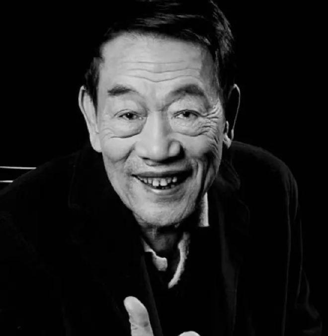 94岁杨少华高温天气被推去剪彩，下午就去世了，家属评论区沦陷