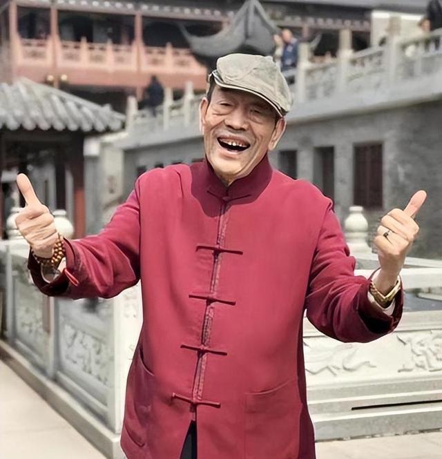 杨少华账号删带货视频，曾幽默回应百亿资产，李金斗夸四个娃孝顺