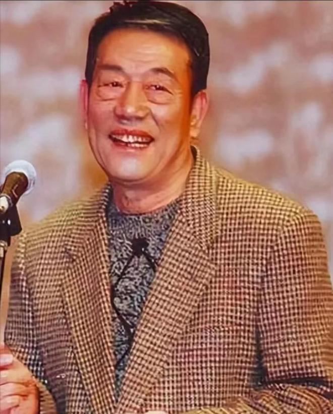 杨少华账号删带货视频，曾幽默回应百亿资产，李金斗夸四个娃孝顺