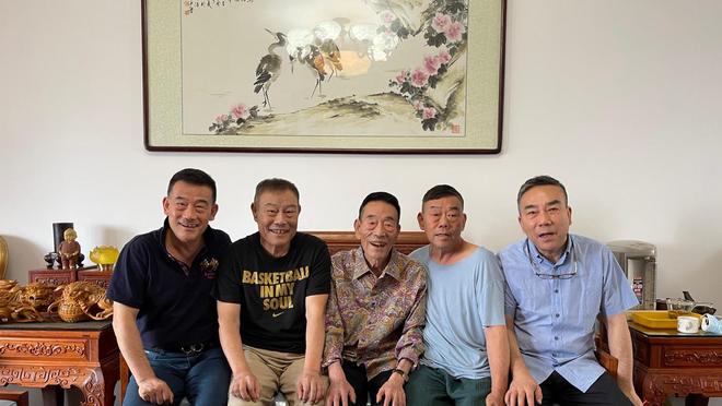 杨少华丧事第一天，因为2件事情，杨议又被骂了！冤吗？