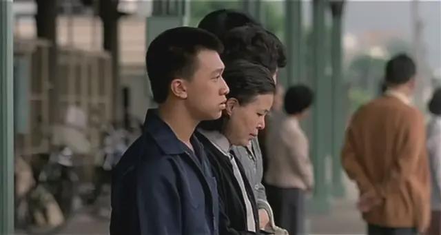 看完侯孝贤这部电影，我得把脸藏起来