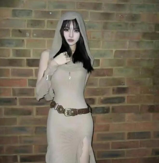 葛荟婕回应女儿小苹果不找她：等她恋爱失败人生挫折再说，你咋看