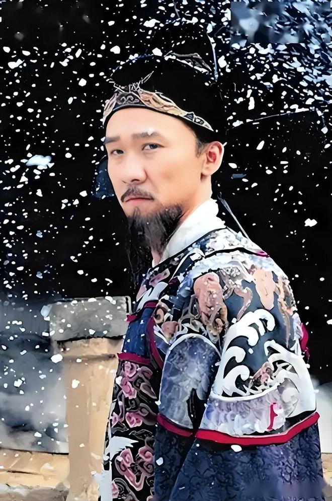 当红时下嫁黄志忠，被抛弃后再嫁小9岁同行，何音如今过得怎样