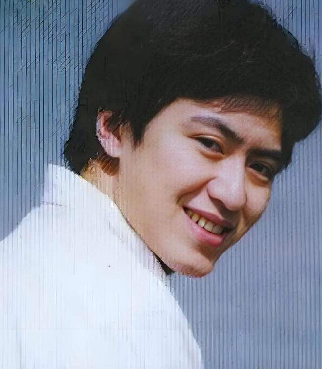 当红时下嫁黄志忠，被抛弃后再嫁小9岁同行，何音如今过得怎样