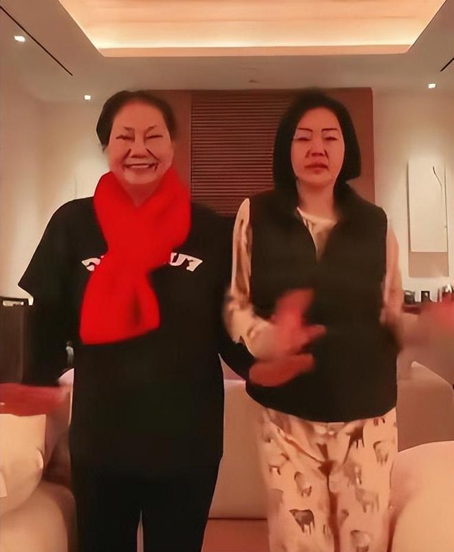 S妈心灵受重创，不敢再跟家人到国外旅行，害怕再度失去亲人