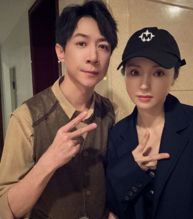 董璇与张维伊结婚原因被扒！男方符合她的要求，女儿热情捧场后爸