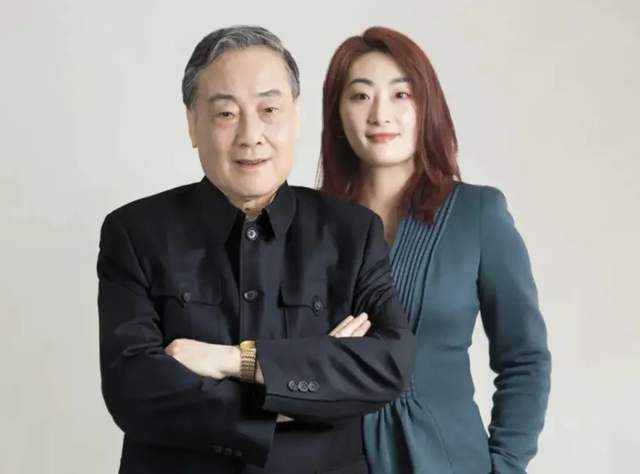 14岁独自留学，毕业3年就独掌一个集团，宗馥莉可不是“娇娇女”
