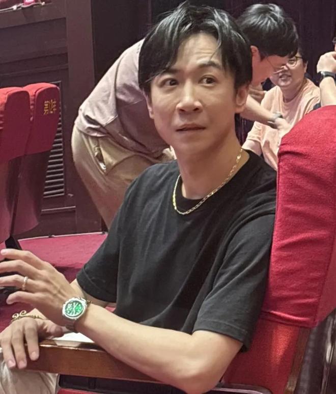 女明星恋爱结婚愈发不看脸！太多女强男弱，男方槽点一个比一个多
