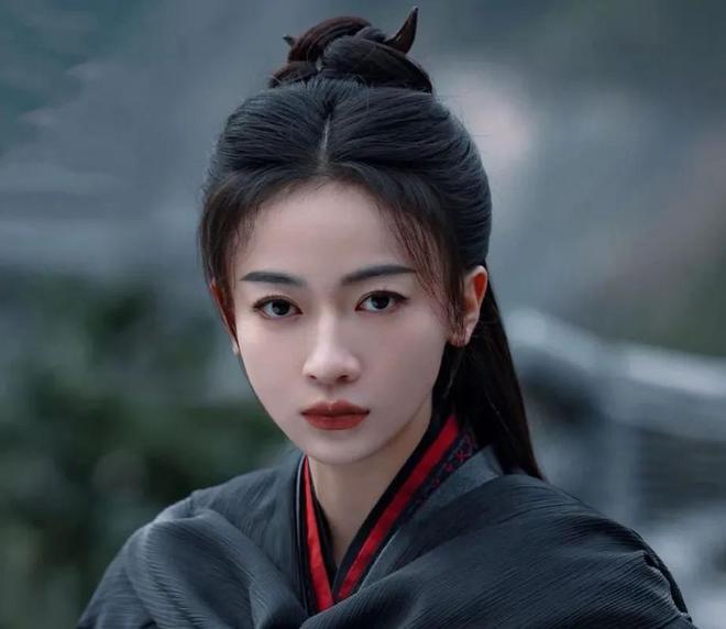 女明星恋爱结婚愈发不看脸！太多女强男弱，男方槽点一个比一个多