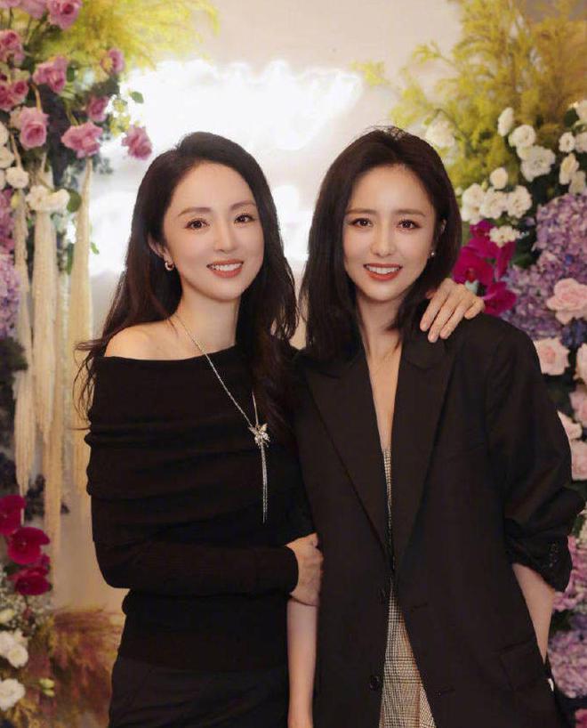 董璇二婚伴娘是佟丽娅？助推好姐妹相信爱情，谁说娱乐圈没真闺蜜
