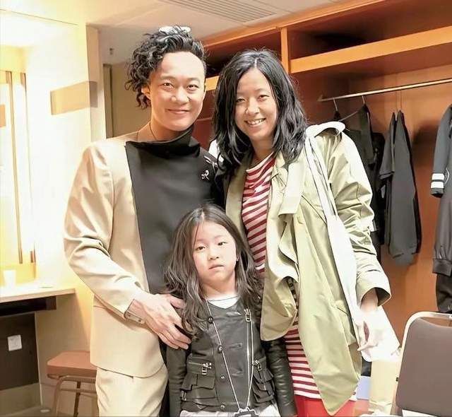 星二代扎堆出道比拼！沈佳润获好感，小S女儿大翻车，太卷了！