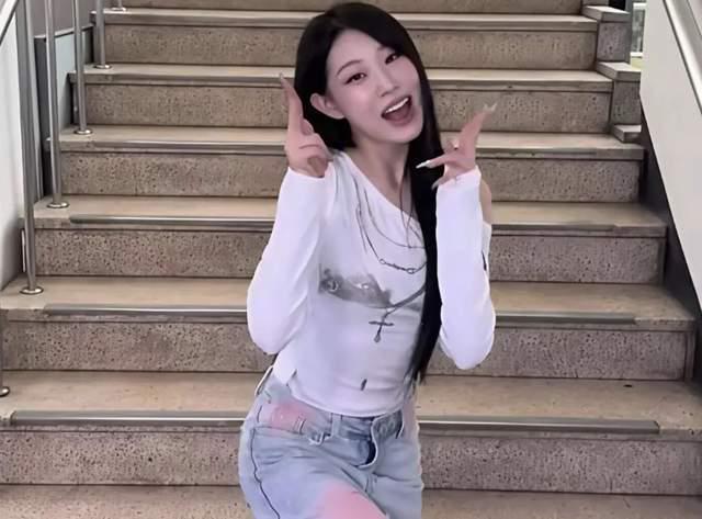 星二代扎堆出道比拼！沈佳润获好感，小S女儿大翻车，太卷了！