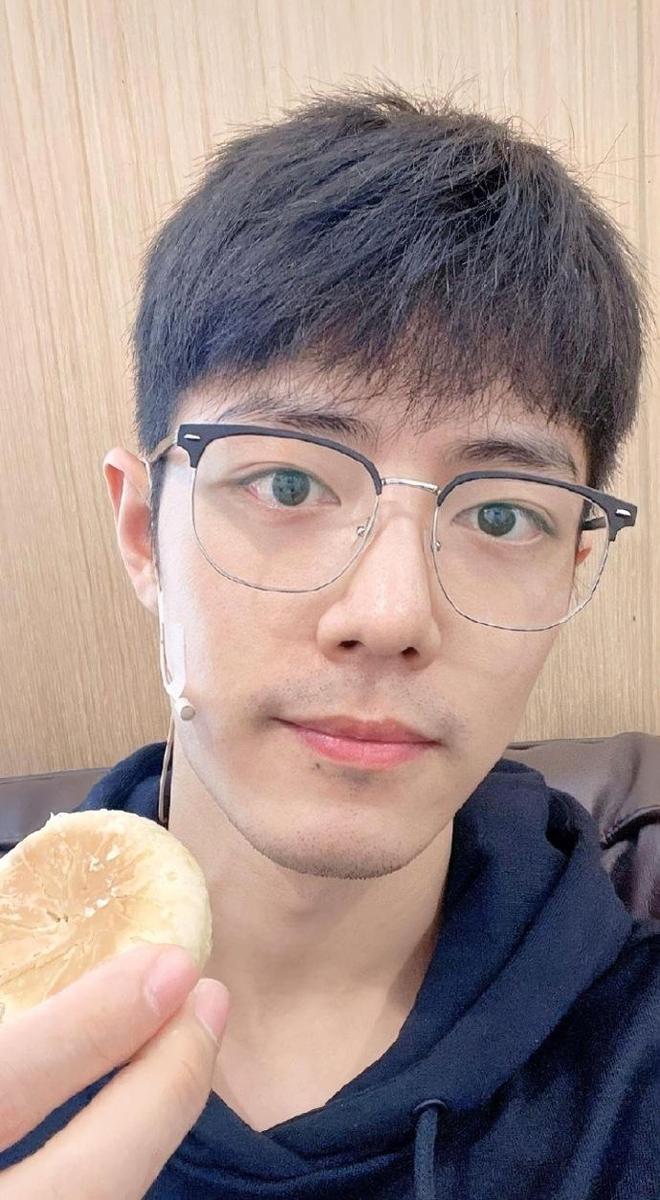 肖战微博改名不简单？工作室申请肖战商标被驳回，曾起诉哇唧唧哇