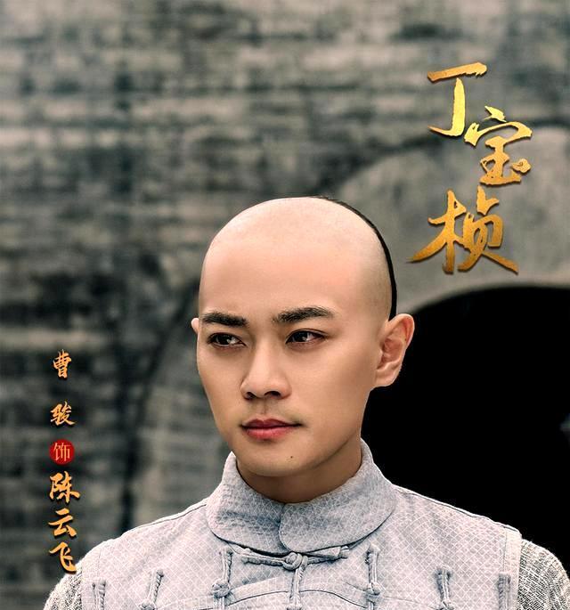 曹骏蓝盈莹分手6年后曝新恋情？女方穿平底鞋很乖巧，疑似圈外人