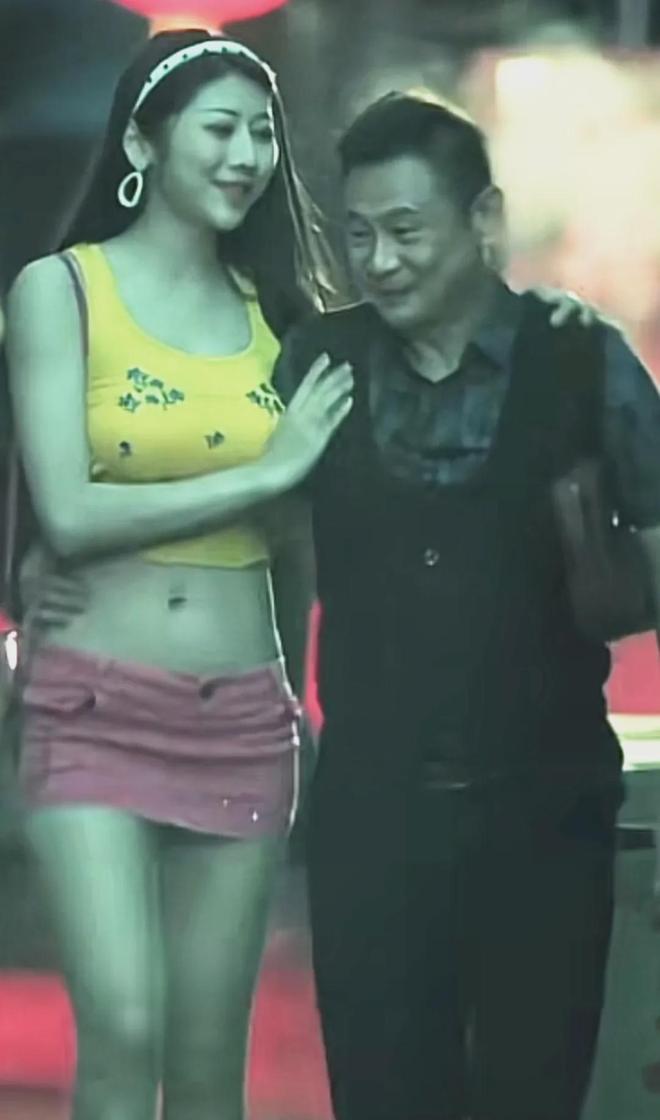《扫毒风暴》老鬼，居然是他！演技秦昊也压不住，观众：不像演的