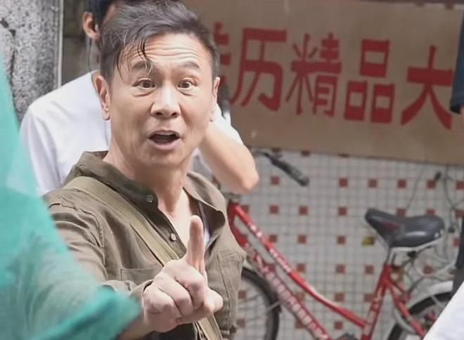 《扫毒风暴》老鬼，居然是他！演技秦昊也压不住，观众：不像演的